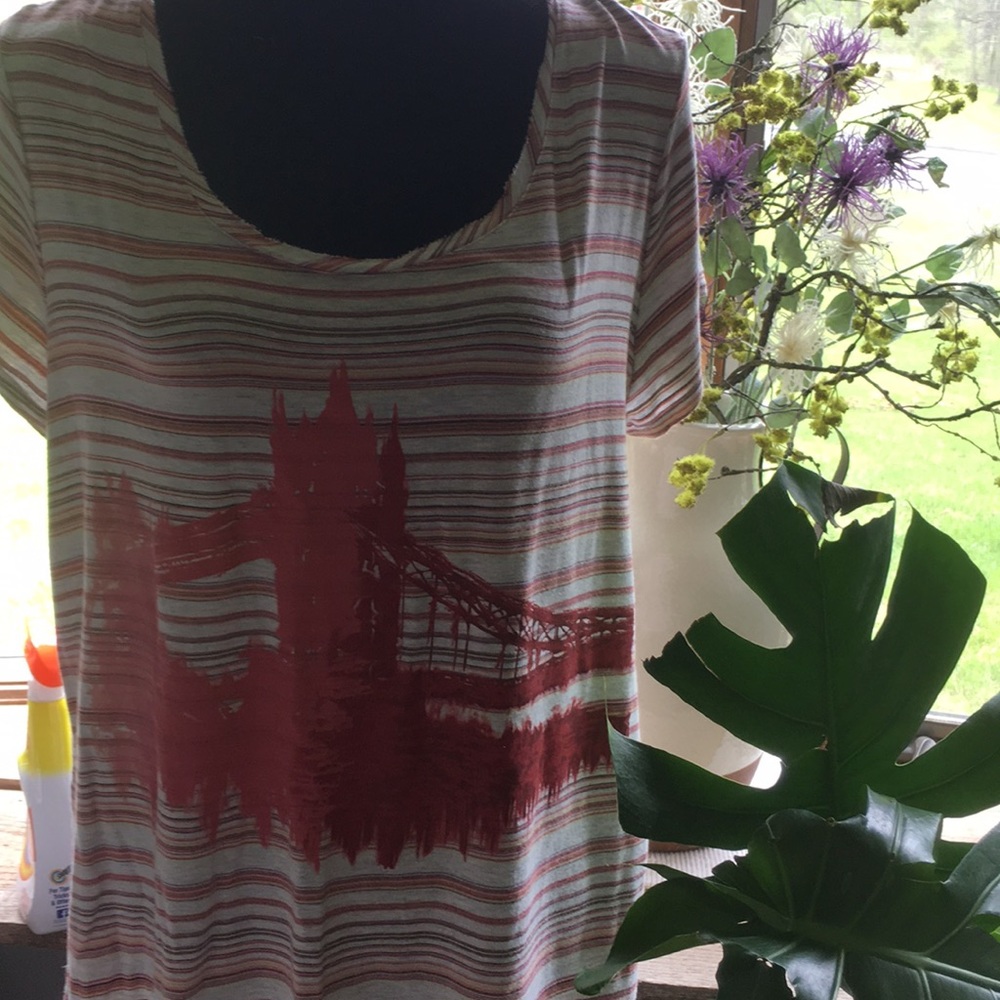 Cato lightweight top